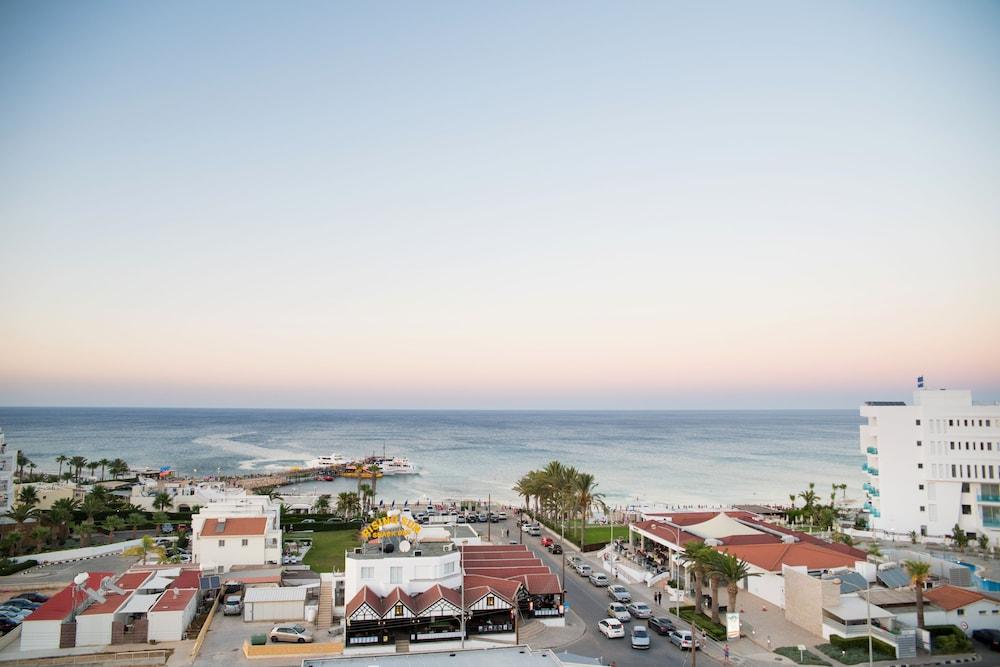 Mandali Hotel Protaras Exterior photo